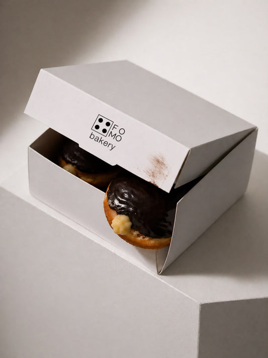 Boston Cream Bombolone