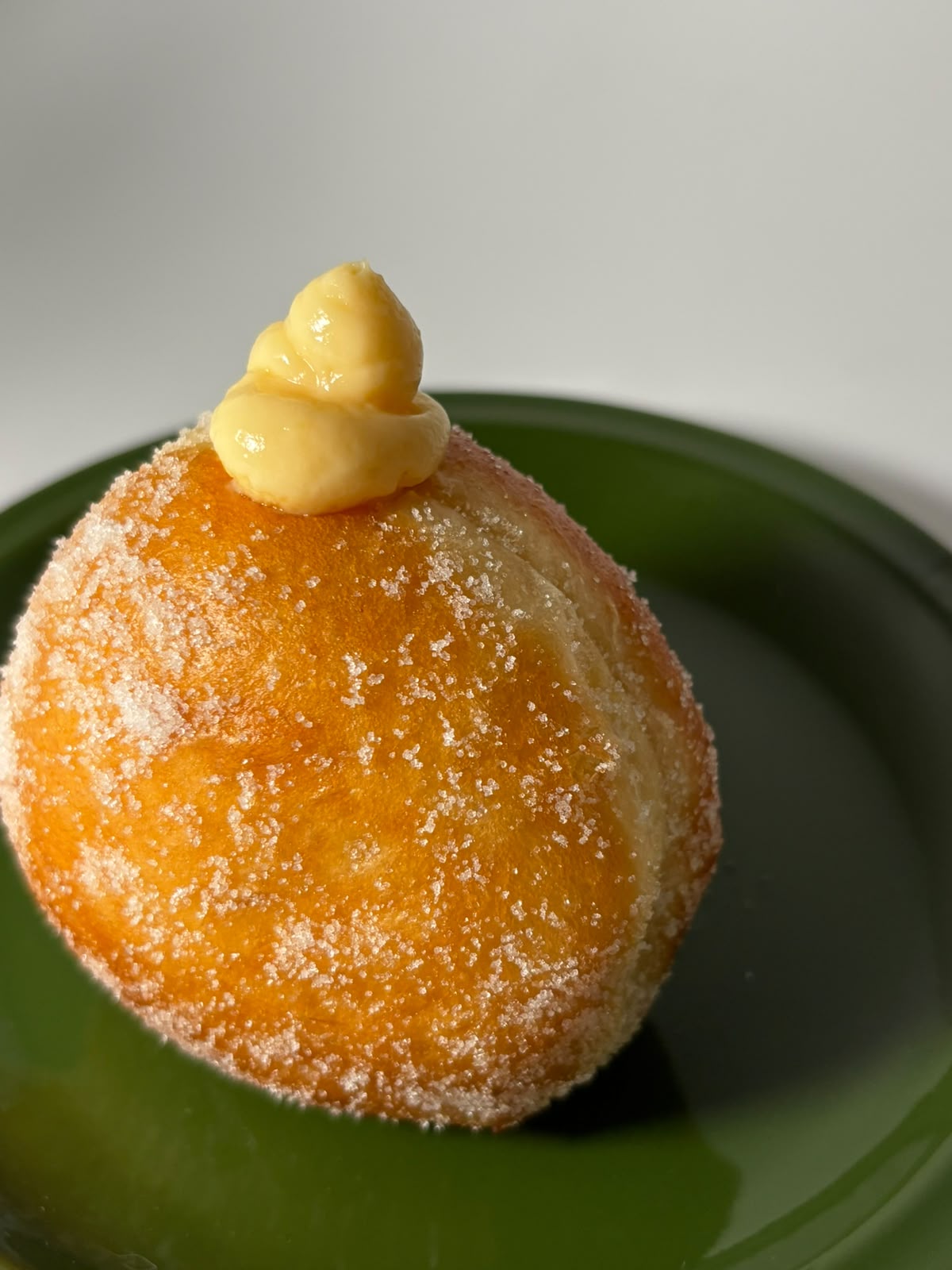 Vanilla Custard Bombolone